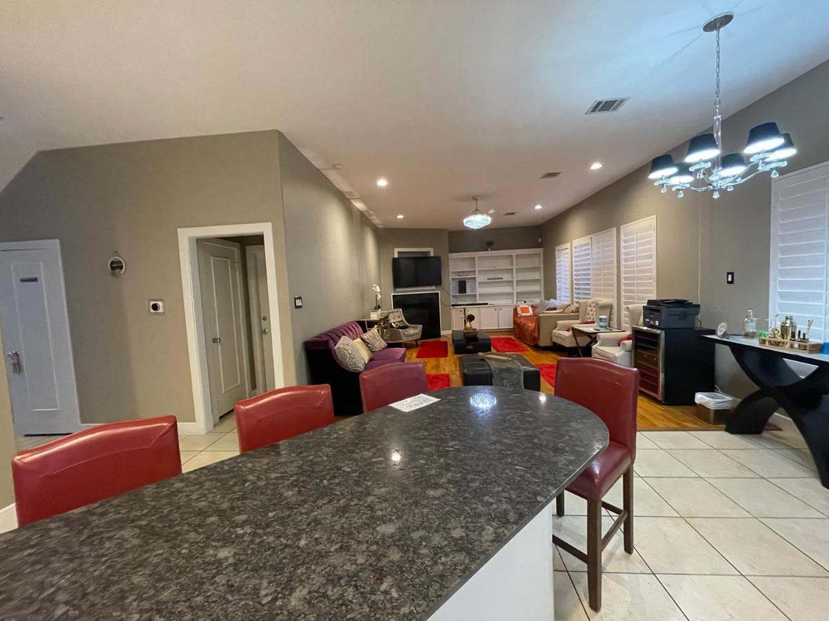 יוסטון Wanderlust Villa Near Galleria Mall מראה חיצוני תמונה